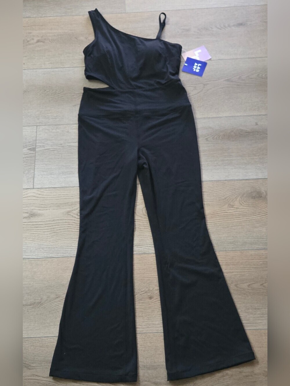 JoyLab Black One-Shoulder Cutout Jumpsuit - Picture 3 of 11